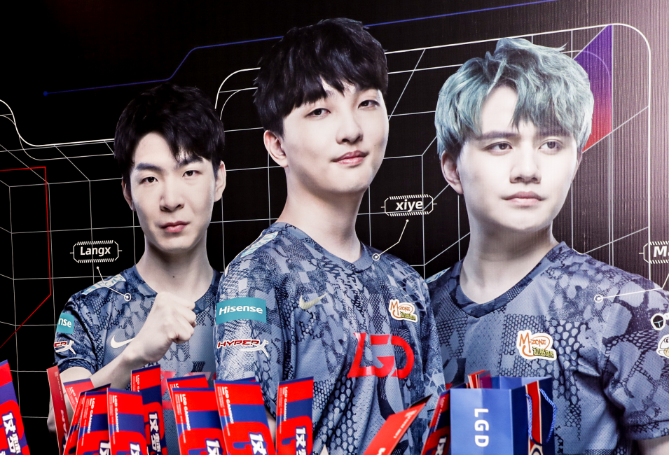 公众人物的 公众人物的