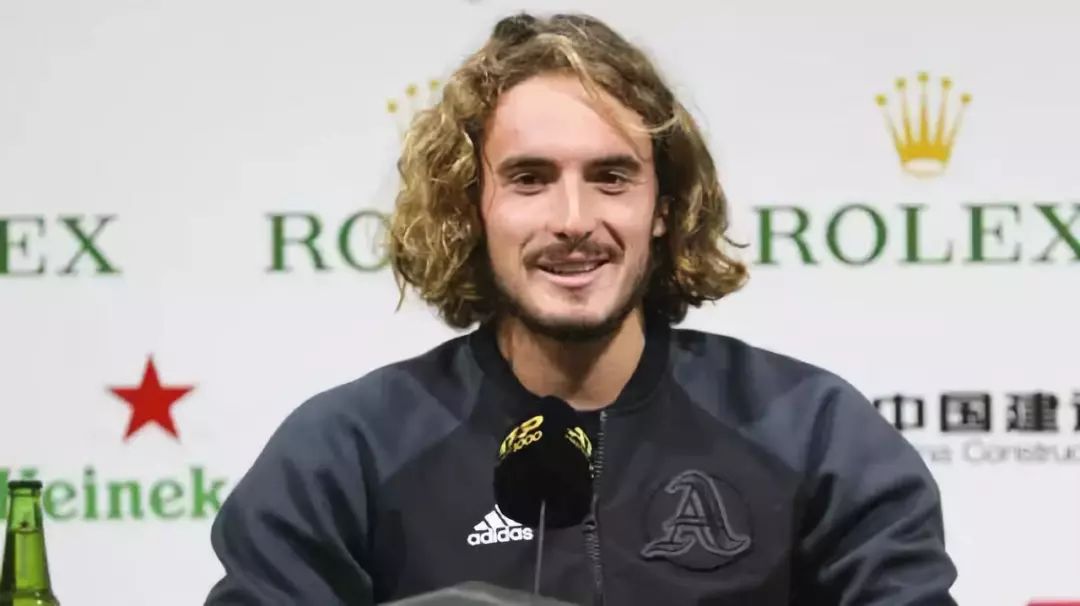 防守两端的 防守两端的