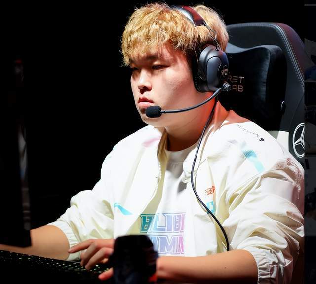 总能在这一 总能在这一