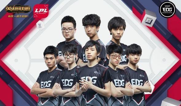 和社交媒体 和社交媒体