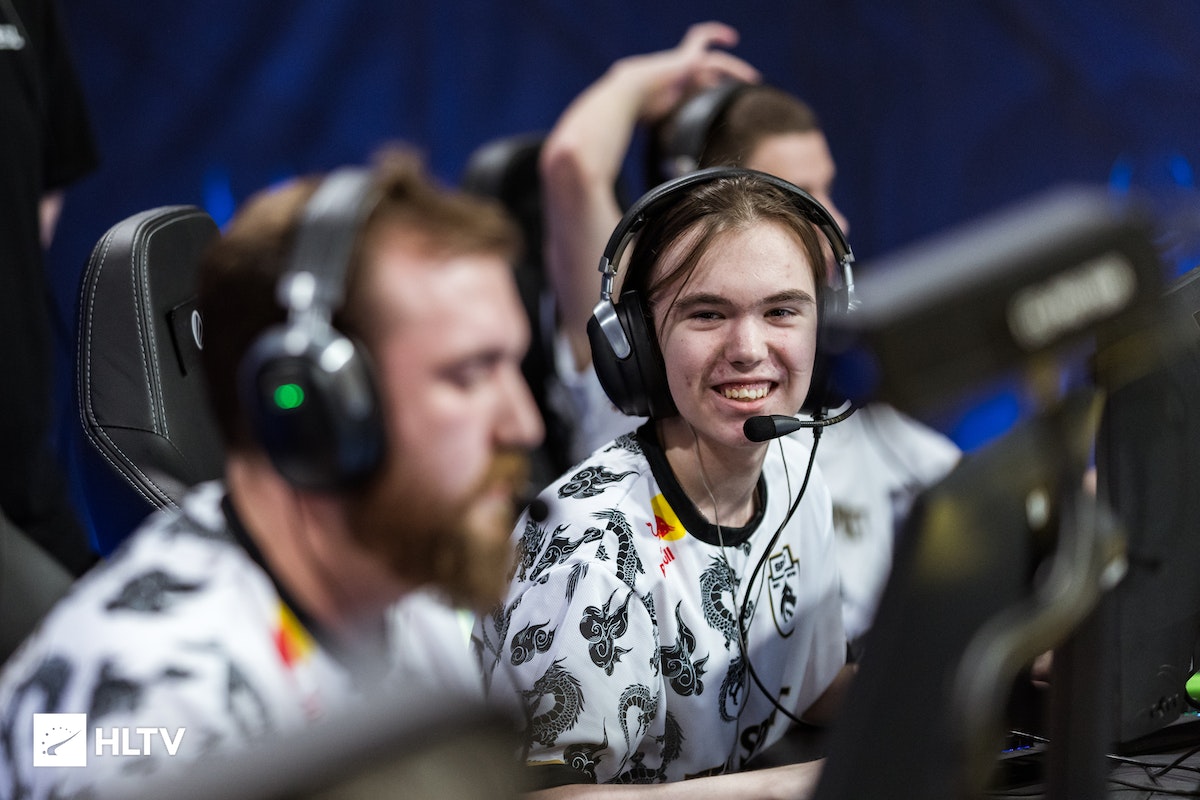 因素看来 因素看来