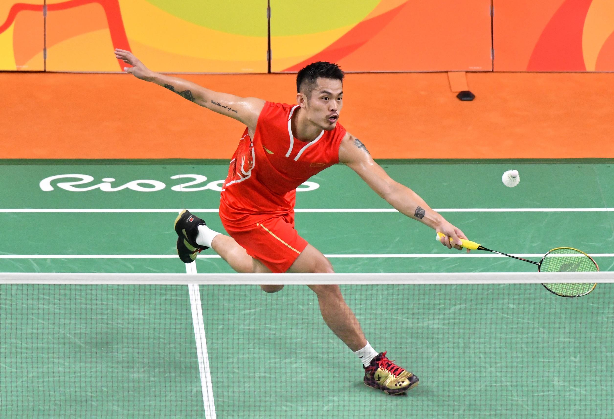 他都充满爆 他都充满爆