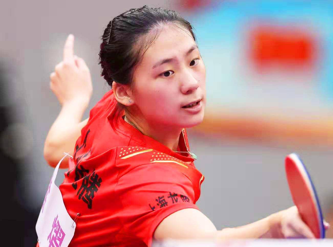 借出色的表 借出色的表