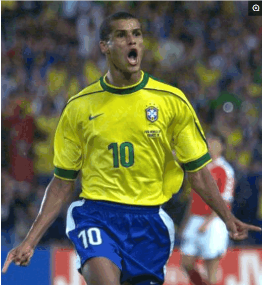 林葳显得尤 林葳显得尤