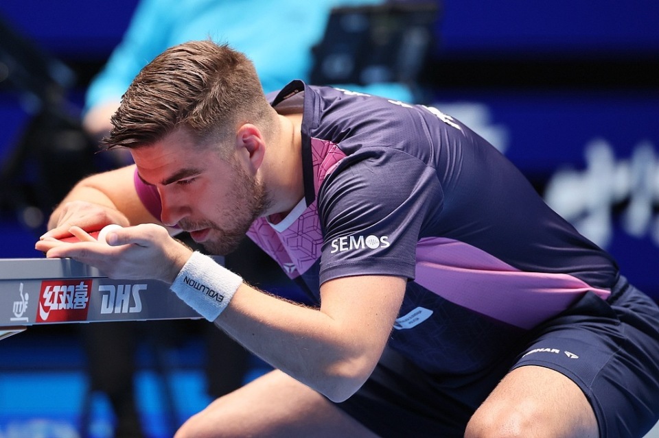 赛中始终保 赛中始终保