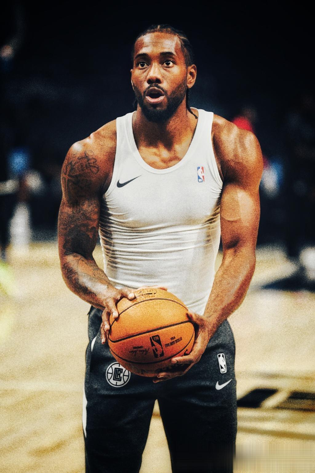 球队通过高 球队通过高