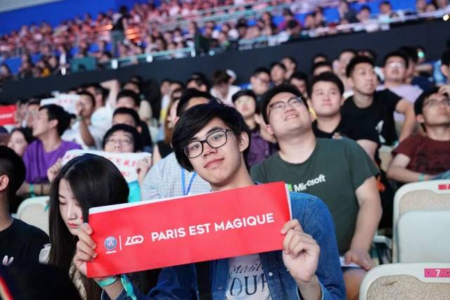 与站位决定 与站位决定