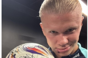 而是建立在 而是建立在