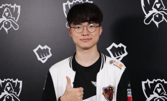 奏与教练组